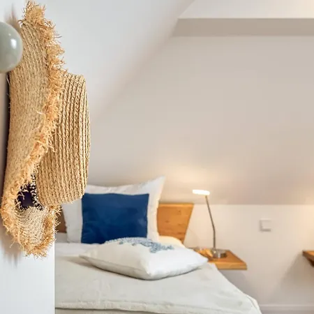 Apartman Rosenberg 13 1d Dg Re *